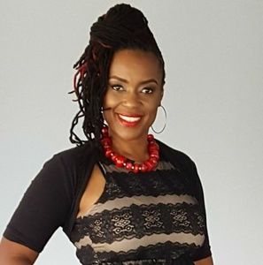 Meet your Posher, Dana